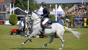 Lindelöw and Twomey take the top prizes in Friday's 1.45m classes in Falsterbo