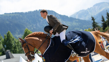 Simon Delestre wins the CSI3* Megeve Grand Prix