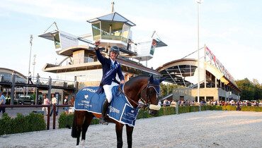 Dutch star Frank Schuttert stuns with home win at LGCT Valkenswaard