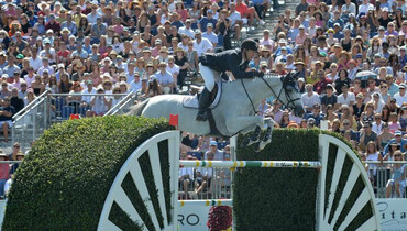 McLain Ward captures the Hampton Classic Grand Prix