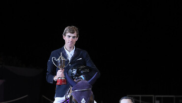 Geoffroy De Coligny wins the Accumulator at HOYS