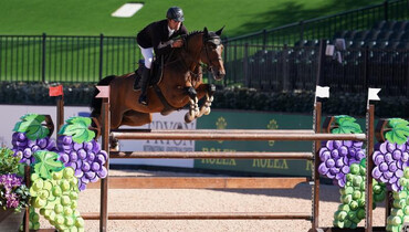 Eugenio Garza jumps to the lead in 1.50m Horseware Ireland Welcome Stake as CSI5* competition continues at Tryon