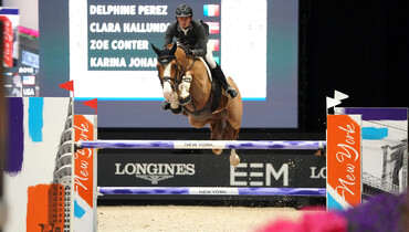 Spencer Smith wins Masters One Prix Hubside at the Longines Masters of Paris