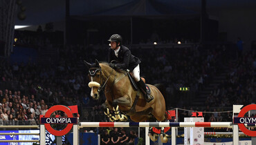 It's a double for Darragh Kenny as London International Horse Show kicks off