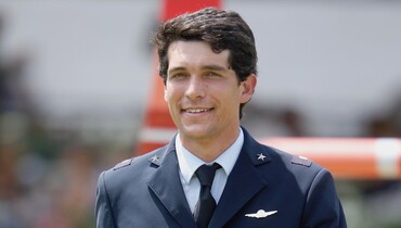 Giampiero Garofalo wins the CSI2* Parkhotel Horst Prix in Kronenberg