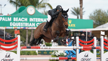 Adrienne Sternlicht takes the top prize in CaptiveOne Advisors Classic