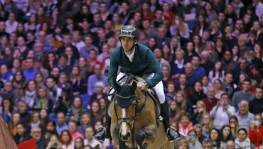 Steve Guerdat stays on top of the Longines Ranking