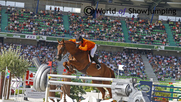 The Dutch dig out their best - Delaveau flies the French flag