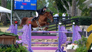 Lucas Porter sails to victory in Douglas Elliman 1.45m CSI5* on opening day WEF 12