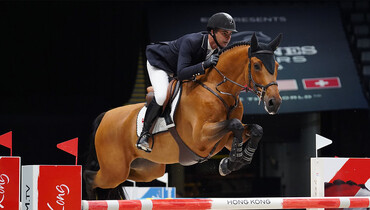 Champagne showers for Olympic champion Rodrigo Pessoa