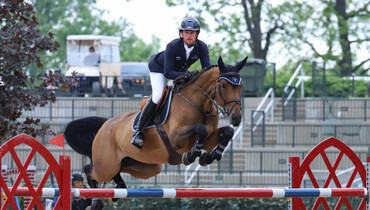 Darragh Kenny continues streak to win Commonwealth Grand Prix with Scarlett Du Sart Z
