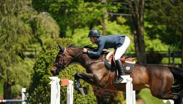 Daniel Bluman and Sancha LS claim Old Salem Farm Jumper Classic