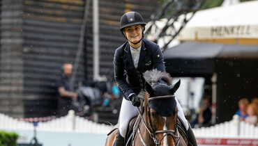 Chloe Reid wins the CSI4* Longines Grand Prix of Wiesbaden