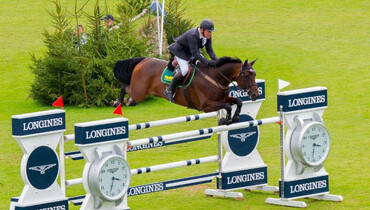 Olympic riders don their running shoes to race in memory of Tim Stockdale