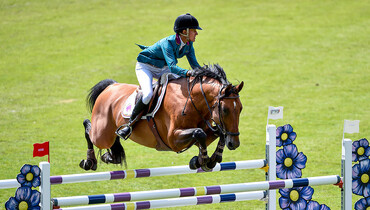 Camargo to Nicola Philippaerts