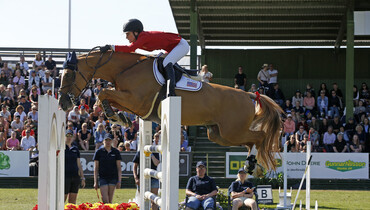 Jessica Springsteen speeds to the win in the 1.50m Grand Prix qualifier in Falsterbo