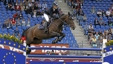Evelina Tovek takes the win in the VBR-Prize at CHIO Aachen