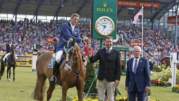 Daniel Deusser awarded as best jumping athlete at CHIO Aachen