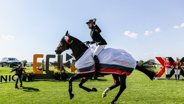 Tiffany Foster and Brighton best in the CSI4* Grand Prix at the X-Bionic®Sphere