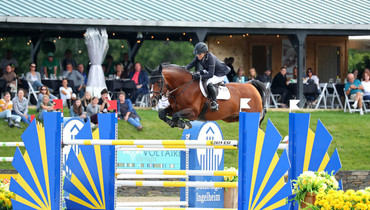 Margie Engle claims the Champion title in the Saugerties $500,000 Grand Prix FEI CSI5*