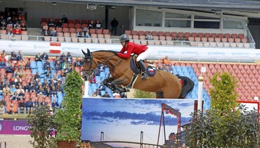 Czech rider Emma Augier de Moussac suspended by the FEI