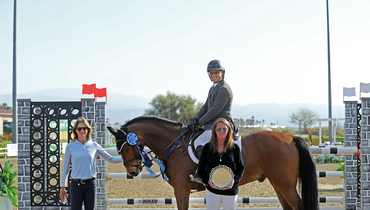 Jeff Campf rocks the Grand Prix Stadium in the Sapphire Tour Speed and Ruby Tour Classic CSI3*