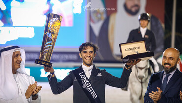President of the UAE Showjumping Cup presented by Longines to Mouda Zeyada