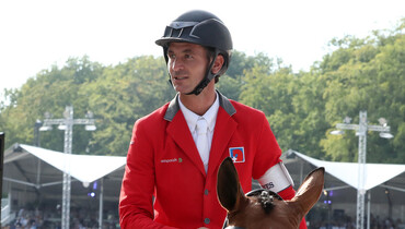 Steve Guerdat stays as world no. one for another month