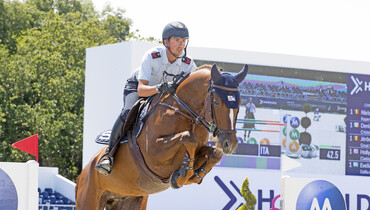 Lorenzo De Luca and Amarit d'Amour win the small Grand Prix at Hubside Jumping Grimaud