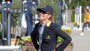 Hazy Toulana to Edwina Tops-Alexander