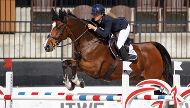 Kristen VanderVeen and Bull Run’s Almighty best the $37,000 EquiSafe Global Power & Speed Stake CSI4*