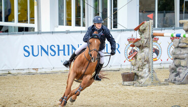 Double up for Laura Renwick in Vejer de la Frontera