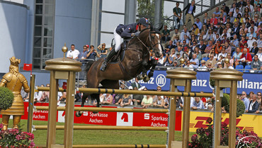 Urhelia Lutterbach and Uccello de Will to Darragh Kenny