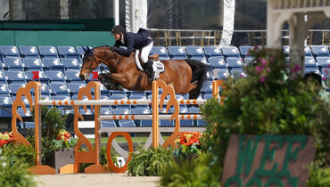 McLain Ward and Catoki conquer the $37,000 Douglas Elliman Real Estate 1.45m CSI5* to open WEF 9