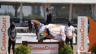 Whitaker returns to WEF winner’s circle in $37,000 CabanaCoast CSI2* qualifier