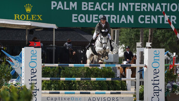 Splendid finish for Shane Sweetnam in $73,000 CaptiveOne Advisors 1.50m Classic series final - Kenny wins overall title