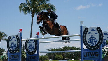 Menezes masters the $37,000 JTWG qualifier CSI3*, galloping to victory aboard H5 Elvaro
