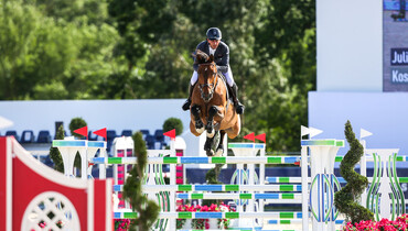 Julien Epaillard and Kosmo Van Hof Ter Boone win Friday’s CSI5* 1.55m at Hubside Jumping