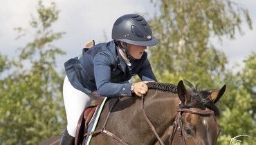 Dominique Hendrickx and Sanne Thijssen win the CSI4* 1.50m Grand Prix qualifiers in Gorla Minore