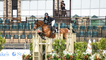 Erynn Ballard and Classic Penny whip up $37,000 Horseware Ireland Welcome Stake win