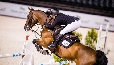 Ashlee Bond blasts to $137,000 Cleghorn Gun Club Grand Prix CSI3* win
