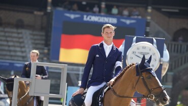 World number one Daniel Deusser powers to win the first class of LGCT Stockholm