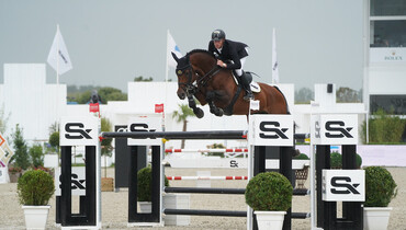 Marcus Ehning delights in the 1.50m Invest Mobile Prize at Knokke Hippique