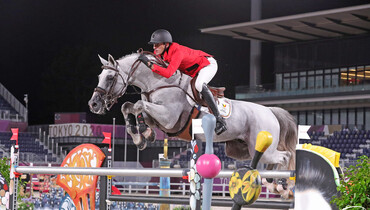 Thrills and spills from Tuesday's individual qualifier in Tokyo