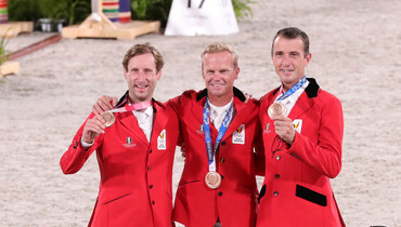 Awards for Belgian showjumpers at the Equigala KBRSF