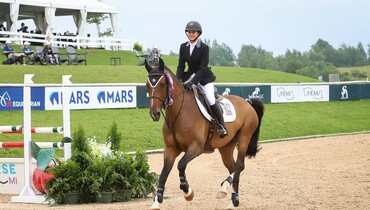 Jordan Gibbs and Mia Albelo top jumping individual qualifying events to kick-off Gotham North FEI North American Youth Jumping Championships, presented by USHJA