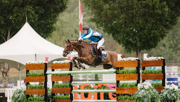 Swail wins race against himself in $37,000 CSI3* Jump for Uryadi's 1.50m