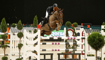 Simon Delestre cancels World Cup Final, Patrice Delaveau takes his place