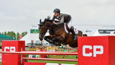 Steve Guerdat and Venard de Cerisy win the 2021 CP 'International', presented by Rolex