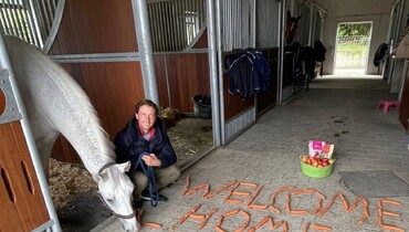 Martin Fuchs' Clooney 51 returns home after two months in the clinic